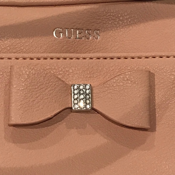 Guess Bella wallet on a String crossbody NWOT - Picture 7 of 7
